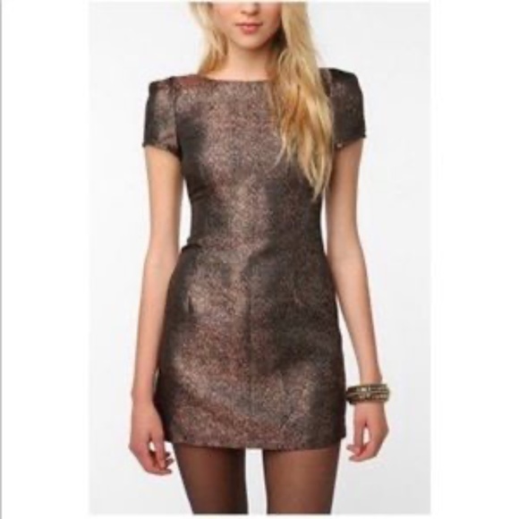 Ladakh Women's Metallic Bronze Short Sleeve Dress - Size 6 - Picture 1 of 5